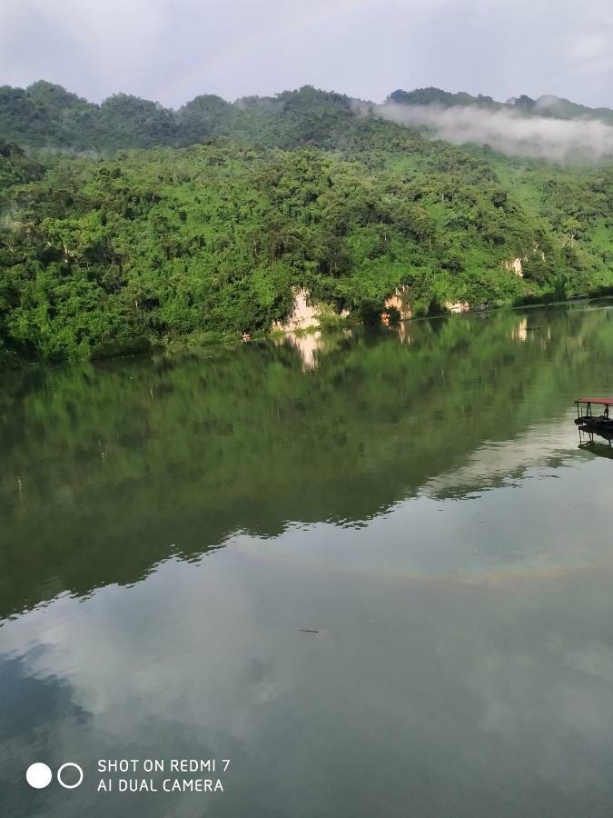 Tran Thuc Homestay-Ba Be Eksteriør billede